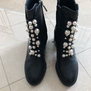 Zara black leather boots with pearls, brand new